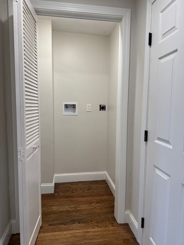 98 Elm St, Blackstone, MA 01504