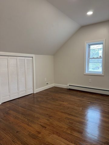 98 Elm St, Blackstone, MA 01504