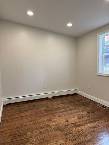 98 Elm St, Blackstone, MA 01504