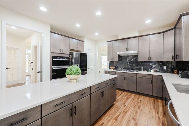 6 Audrina Lane, Grafton, MA 01536