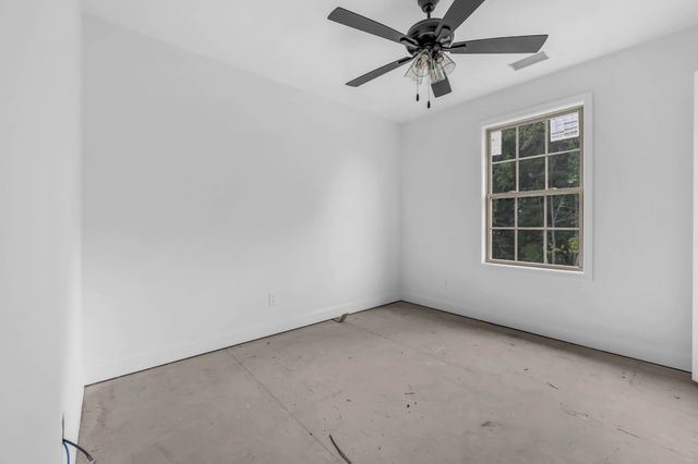 1162 Boulder Pass Road, Clarksville, TN 37042