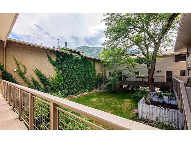 208 Pearl St, Boulder, CO 80302