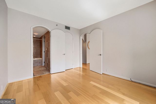 3481 Lakeside Drive NE 2905, Atlanta, GA 30326