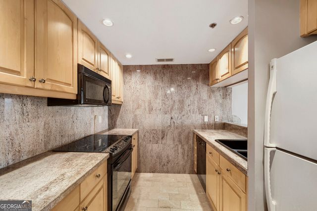 3481 Lakeside Drive NE 2905, Atlanta, GA 30326