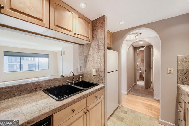 3481 Lakeside Drive NE 2905, Atlanta, GA 30326