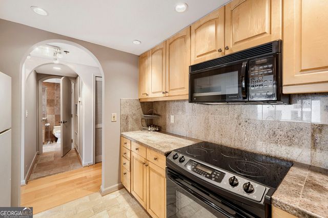 3481 Lakeside Drive NE 2905, Atlanta, GA 30326