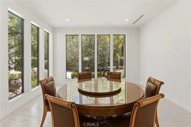 5334 Encino Avenue, Encino, CA 91316