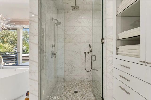 5334 Encino Avenue, Encino, CA 91316
