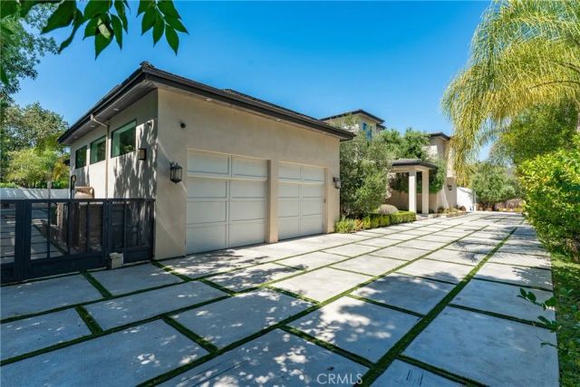5334 Encino Avenue, Encino, CA 91316