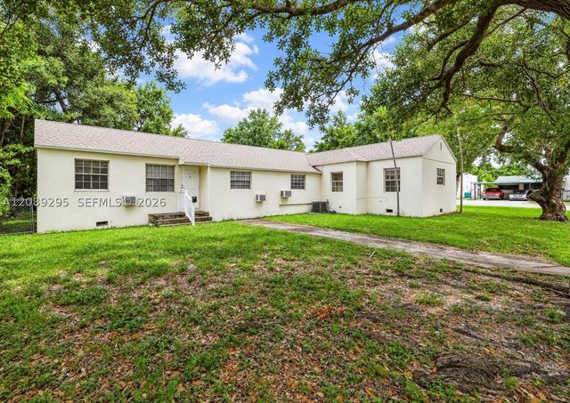 800 NW 46th St, Miami, FL 33127