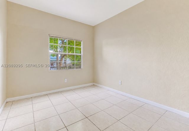 800 NW 46th St, Miami, FL 33127