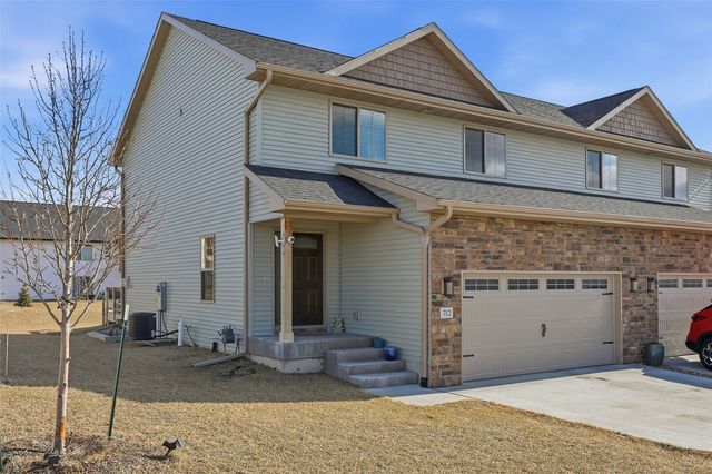 712 Hillside Drive, Tiffin, IA 52340