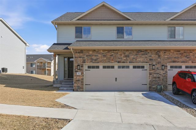 712 Hillside Drive, Tiffin, IA 52340