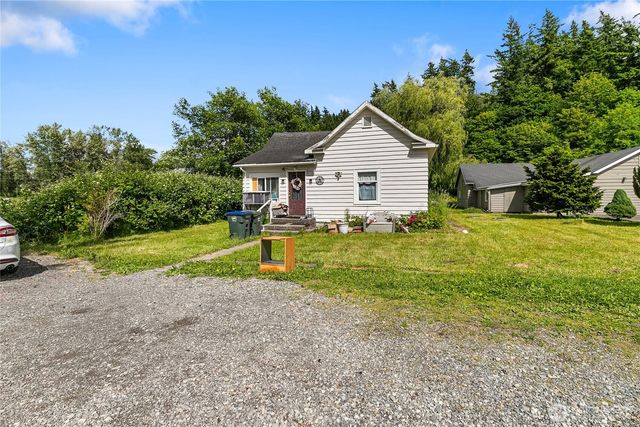 4250 Dewey Road, Bellingham, WA 98226