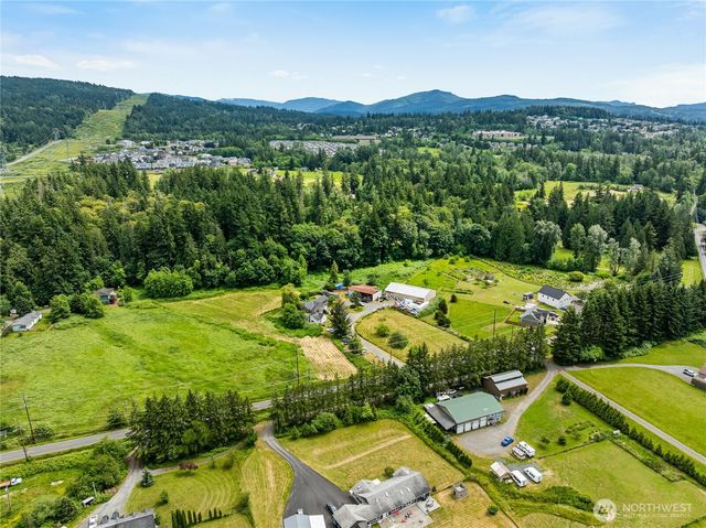 4250 Dewey Road, Bellingham, WA 98226