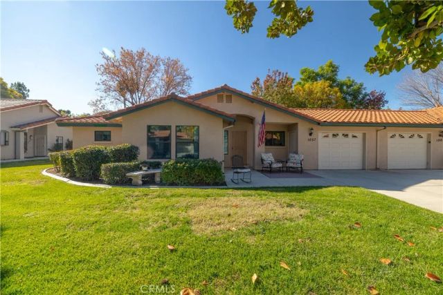 1057 Clubhouse Drive, Hemet, CA 92545