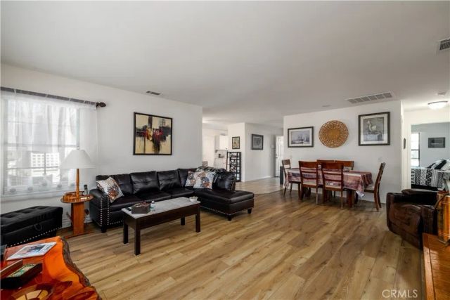 1057 Clubhouse Drive, Hemet, CA 92545