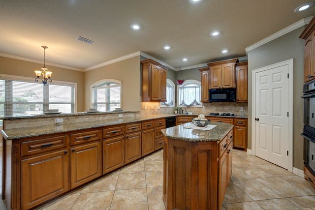 6601 Country Hills Drive, Texarkana, AR 71854