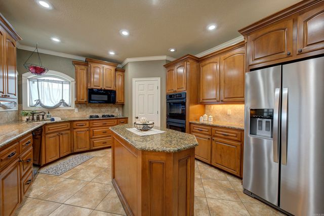 6601 Country Hills Drive, Texarkana, AR 71854