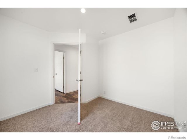 512 Sunset Cliffs Drive, Loveland, CO 80537