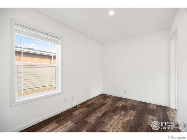 512 Sunset Cliffs Drive, Loveland, CO 80537