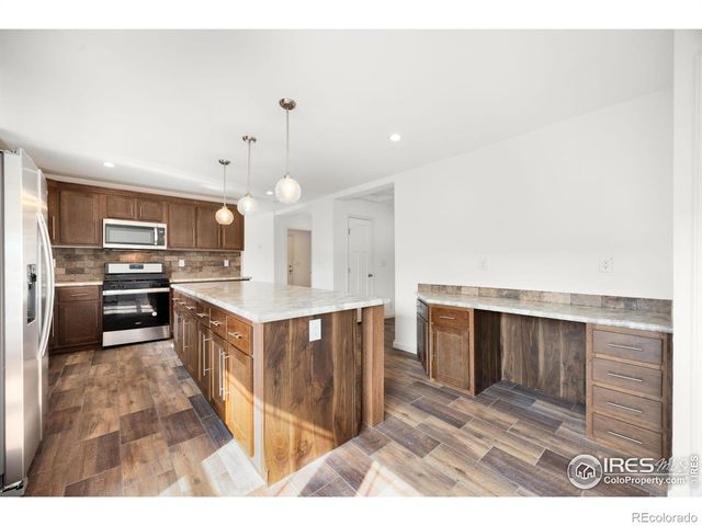 512 Sunset Cliffs Drive, Loveland, CO 80537