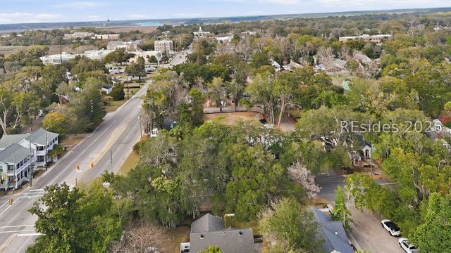 2204 North St, Beaufort, SC 29902