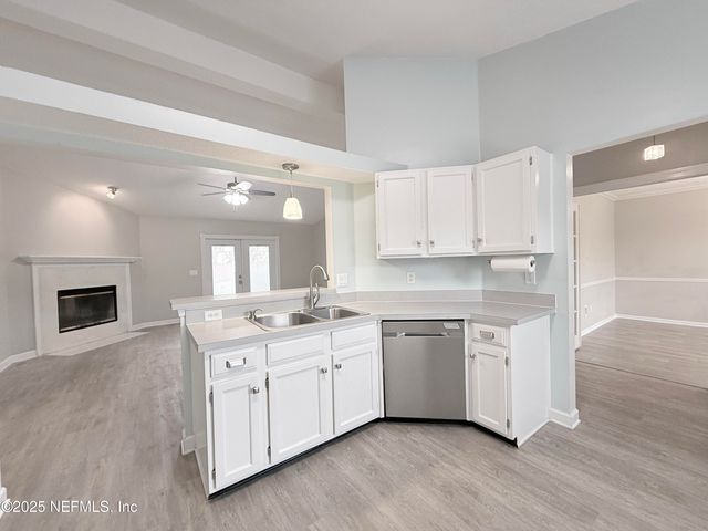 3663 CAROL ANN Lane, Jacksonville, FL 32223