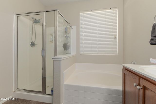 6942 W HARWELL Road, Laveen, AZ 85339