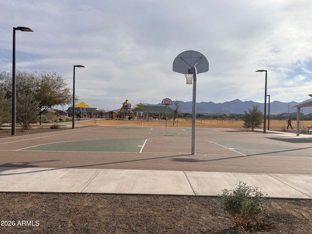 6942 W HARWELL Road, Laveen, AZ 85339