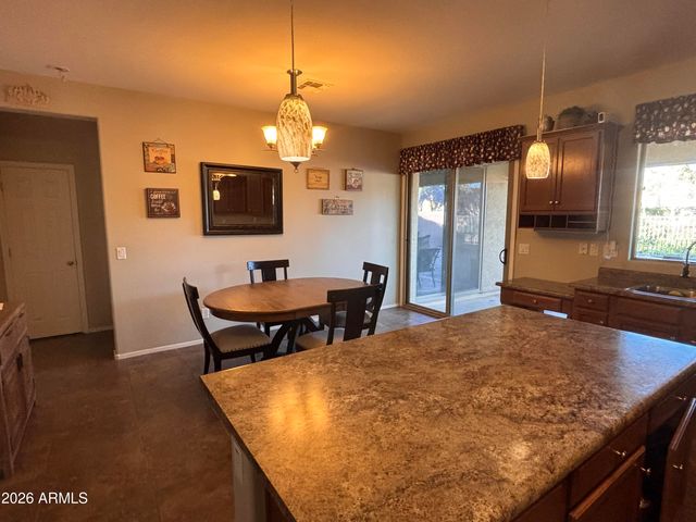 6942 W HARWELL Road, Laveen, AZ 85339