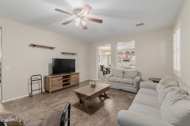 6942 W HARWELL Road, Laveen, AZ 85339