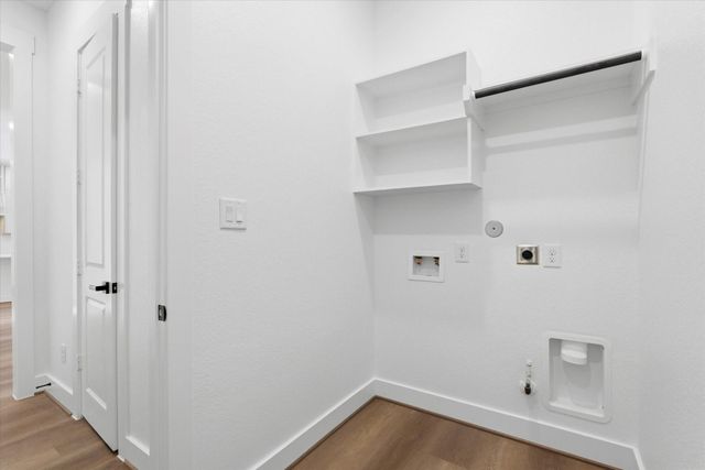 741 S Carroll Street, La Porte, TX 77571