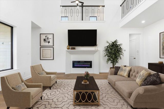 741 S Carroll Street, La Porte, TX 77571