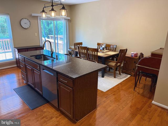 3965 CRESSIDA PL, Woodbridge, VA 22192