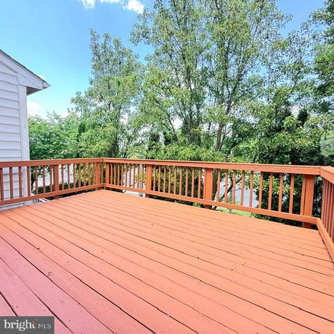 3965 CRESSIDA PL, Woodbridge, VA 22192