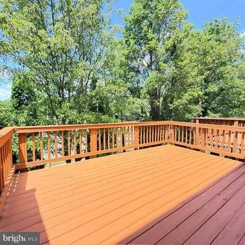 3965 CRESSIDA PL, Woodbridge, VA 22192