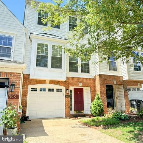 3965 CRESSIDA PL, Woodbridge, VA 22192