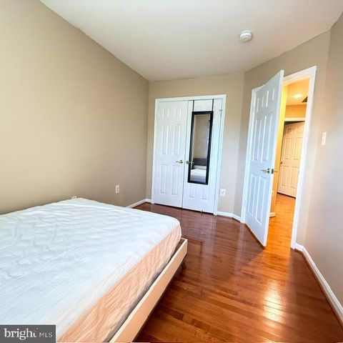 3965 CRESSIDA PL, Woodbridge, VA 22192