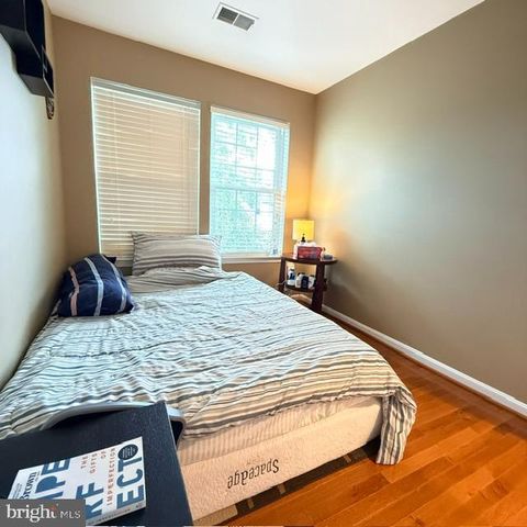 3965 CRESSIDA PL, Woodbridge, VA 22192