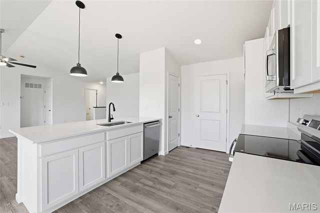 1649 Winding Meadows Drive, Fenton, MO 63026