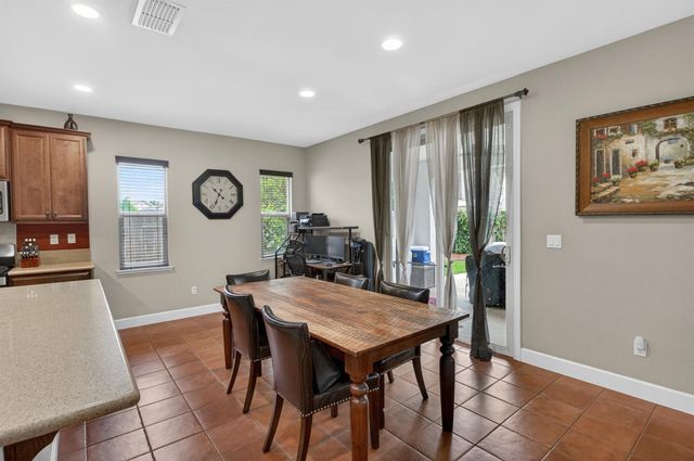 9808 Kugler Way, Elk Grove, CA 95757