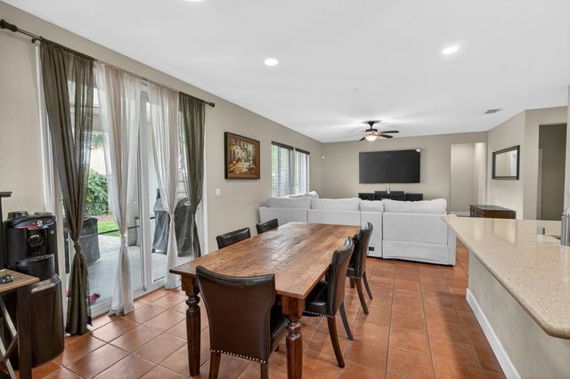 9808 Kugler Way, Elk Grove, CA 95757