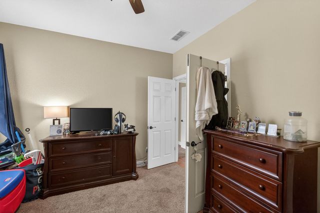 9808 Kugler Way, Elk Grove, CA 95757