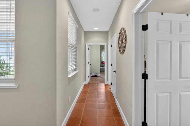 9808 Kugler Way, Elk Grove, CA 95757