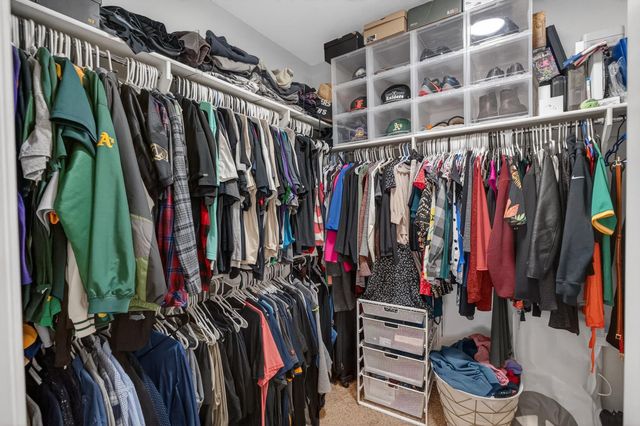 9808 Kugler Way, Elk Grove, CA 95757