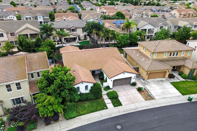 9808 Kugler Way, Elk Grove, CA 95757