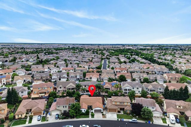 9808 Kugler Way, Elk Grove, CA 95757