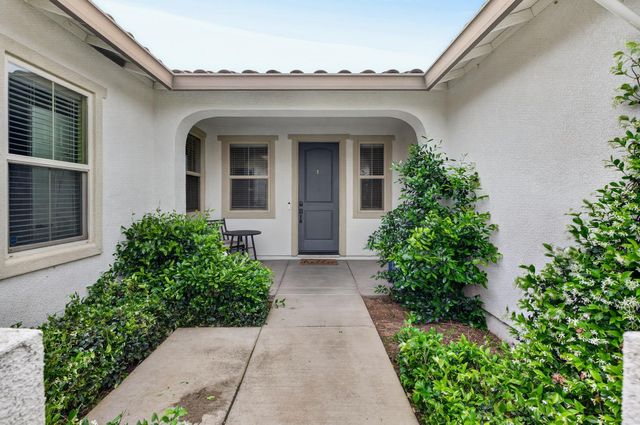 9808 Kugler Way, Elk Grove, CA 95757