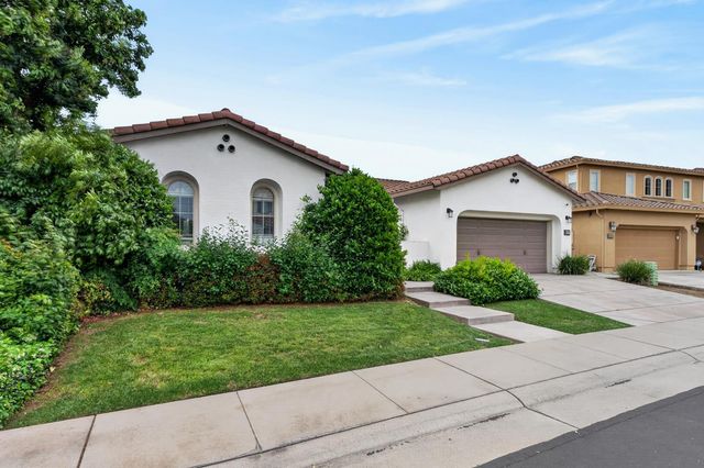 9808 Kugler Way, Elk Grove, CA 95757